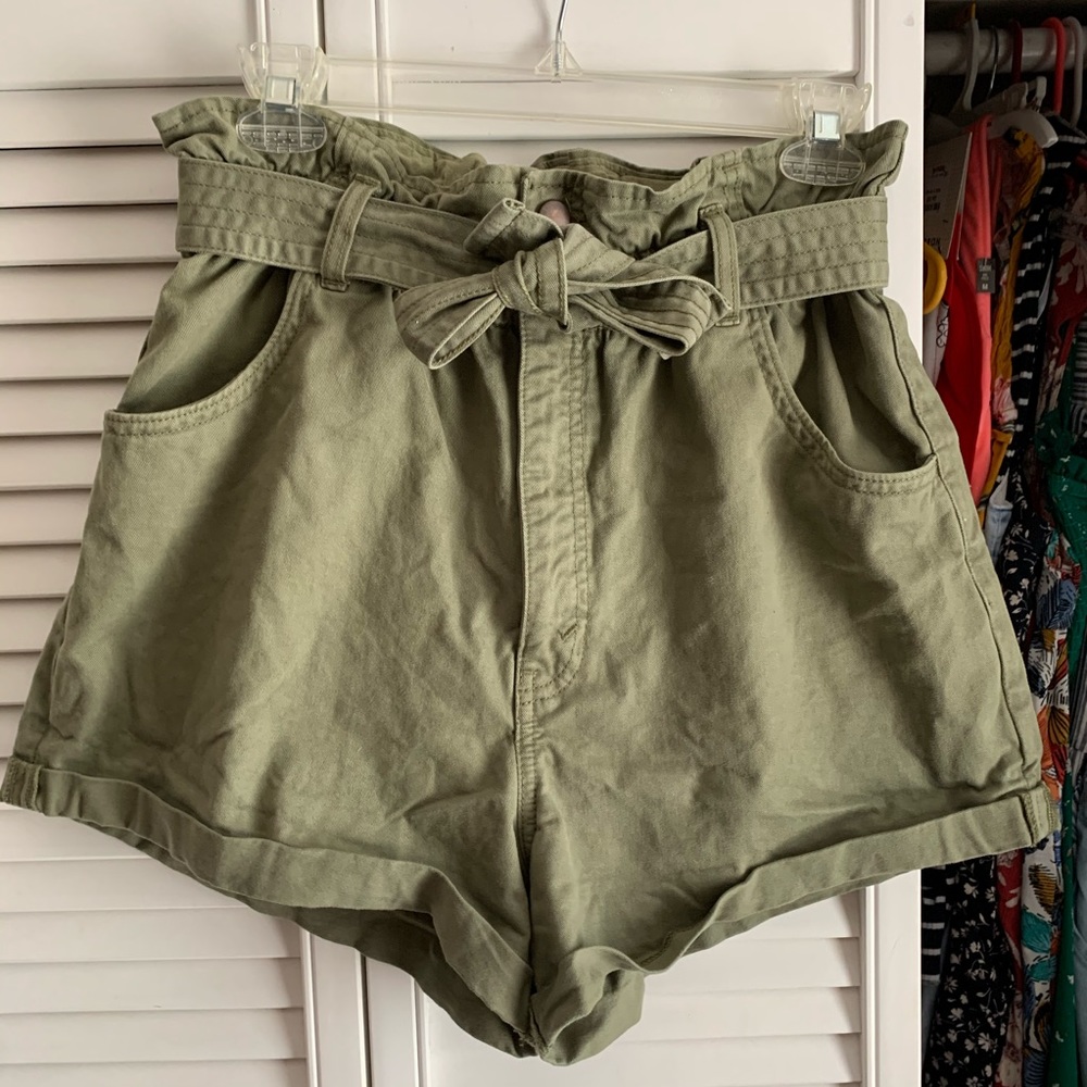 Abercrombie & Fitch Paperbag Tie Shorts